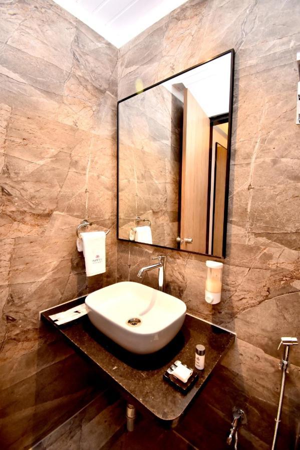 Meritas Aura Resort Лонавала Экстерьер фото