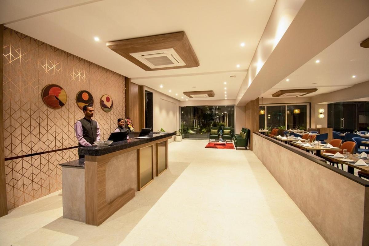 Meritas Aura Resort Лонавала Экстерьер фото